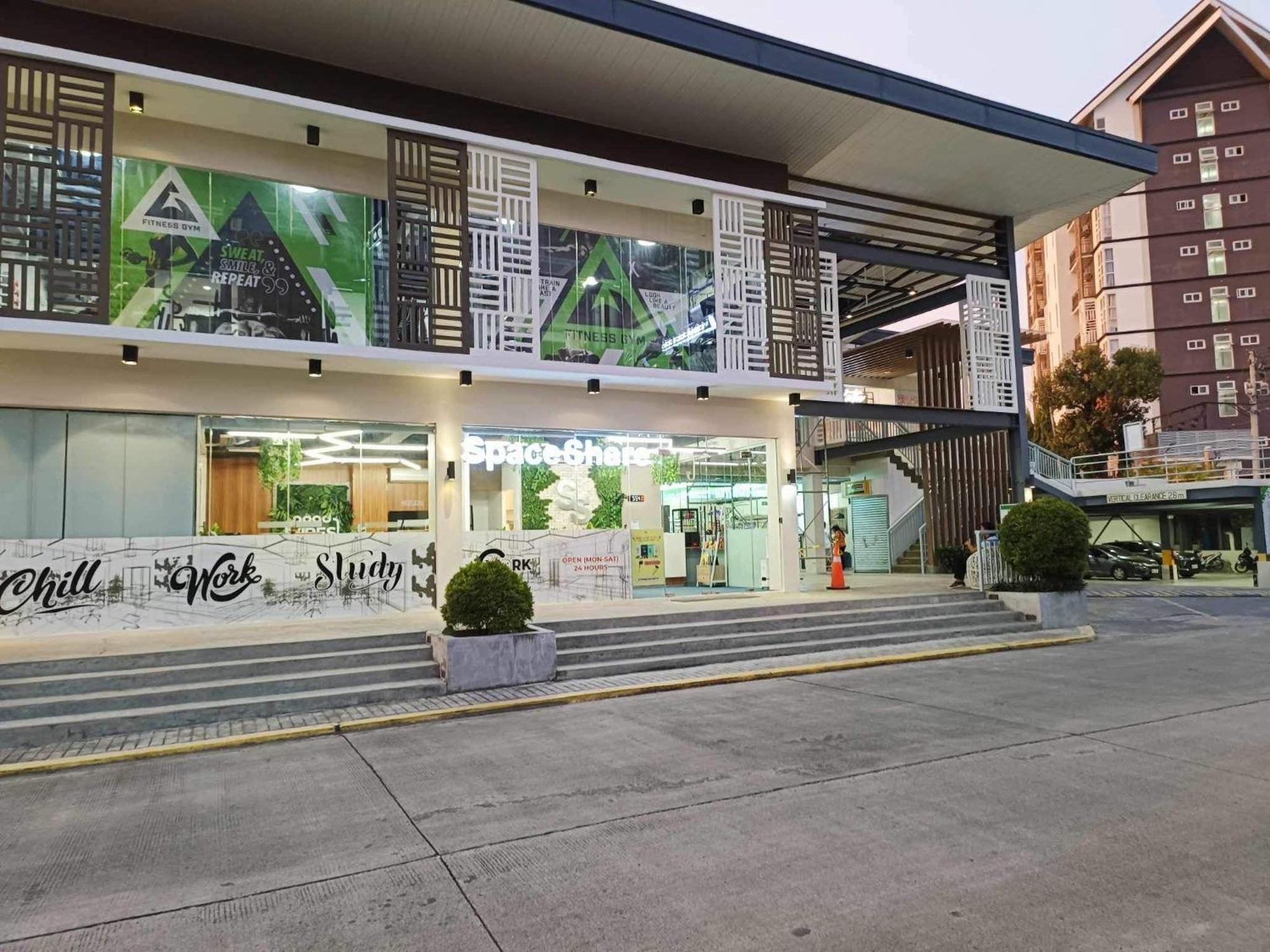 Antara Residence Studio Condo Talisay  Exterior foto